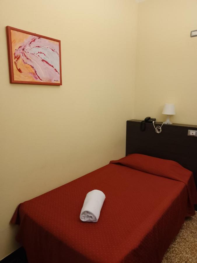 Hotel Palace Varazze Zewnętrze zdjęcie