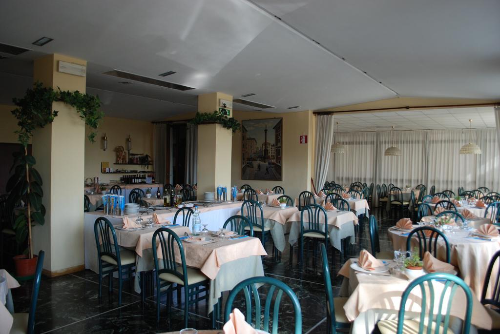 Hotel Palace Varazze Zewnętrze zdjęcie